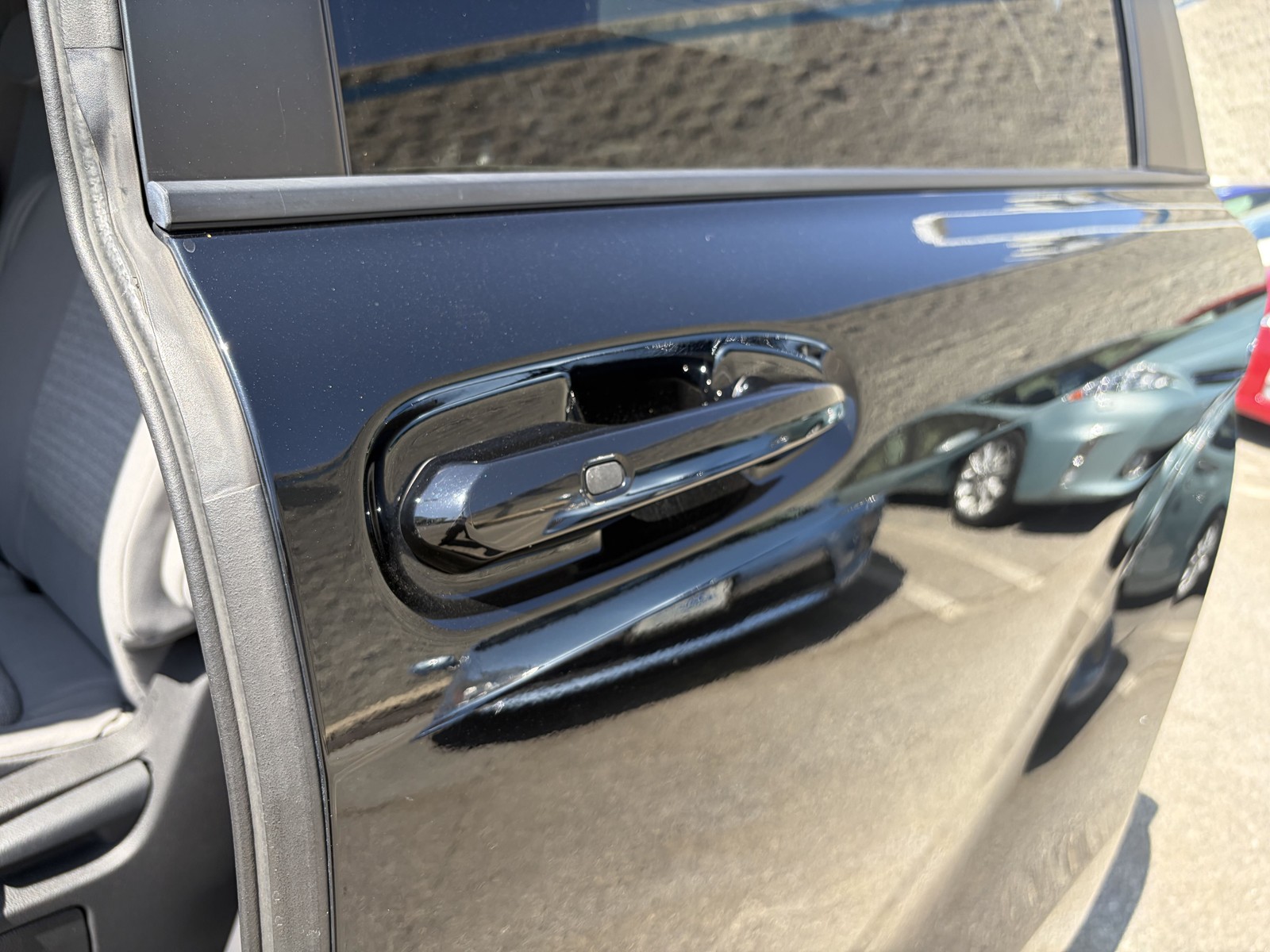 2022 Toyota Sienna LE - Photo 15